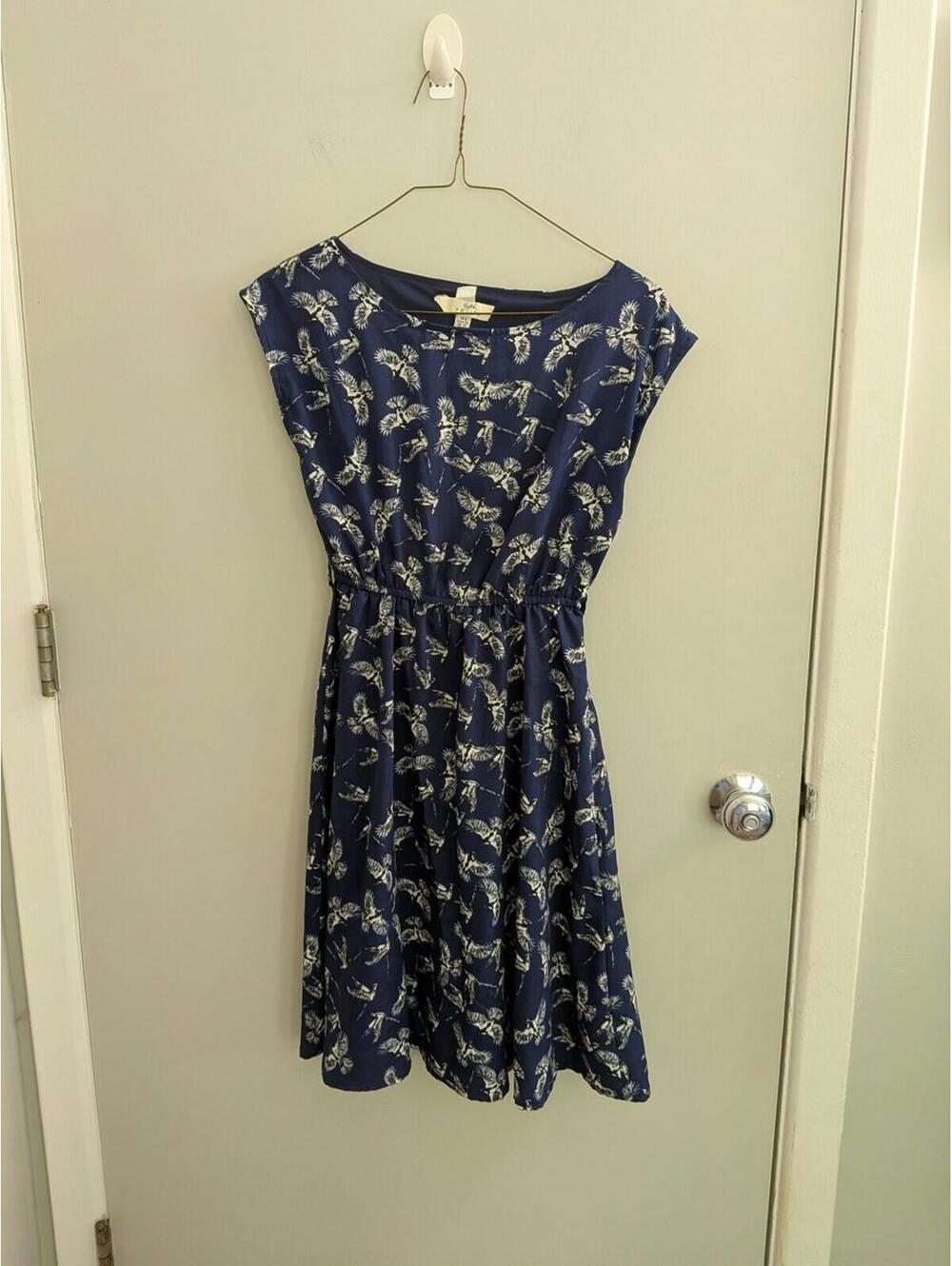 Umi Petite Size 5 Navy and White Floral Midi Dress Office Work Summer Birds